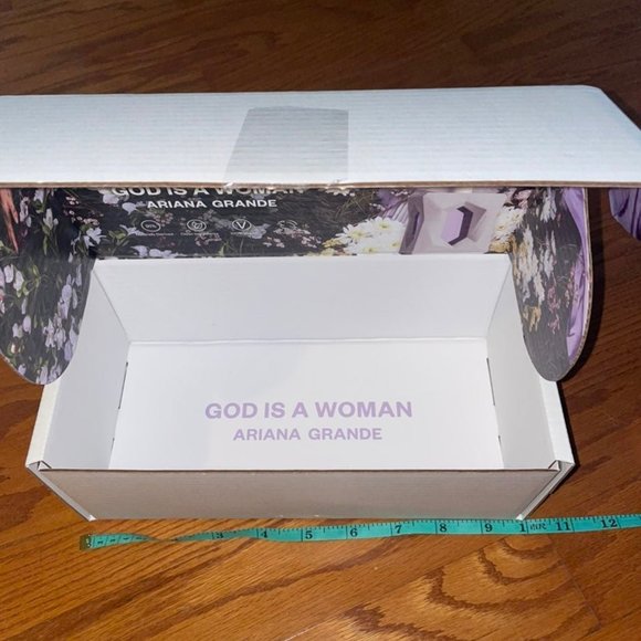 Ariana Grande God Fan Boxes *BOXES ONLY** - Picture 3 of 6